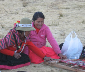 Q'ero and Taquileno weavers consulting